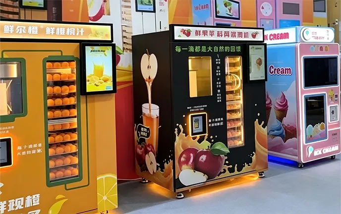 Orange juice vending machine supporting 24 hour unmanned operation